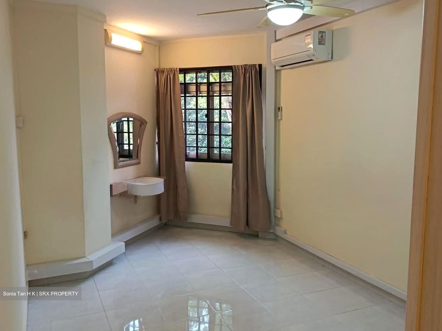 Blk 220 Kovan Green (Hougang), HDB 4 Rooms #614604811